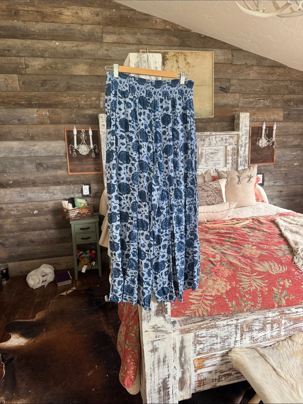 Free People Blue Floral pants - Picture 3 of 3